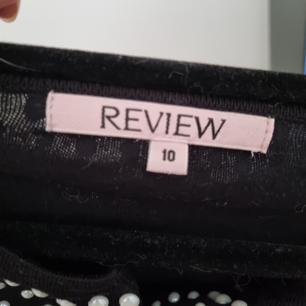 Review Size 10 Pearl Cardigan (Missing Buttons) - Picture 6 of 7